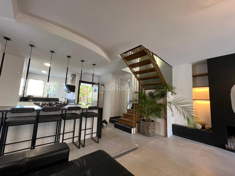 Foto 5a025b84-a81c-4e27-8ce7-22f4c2421033. Location maison dans de los jazmines-nva andal 180 dans Marbella