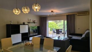 Lloguer Apartament a Nueva Andalucía centro. Elegante apartamento en alquiler en nueva andalucía, marbella