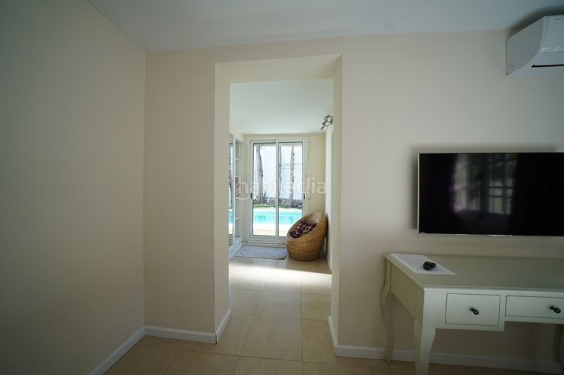 Foto 6287c574-cfa5-4c6f-b239-584550320759. Casa amb aparcament piscina a Nueva Andalucía centro Marbella