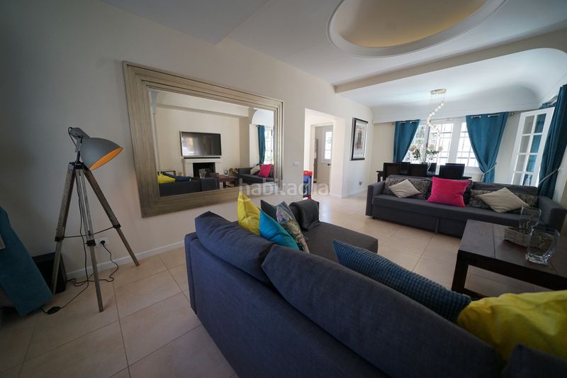 Foto 81836975-85bd-48c9-b303-d35b25d48d3a. Casa amb aparcament piscina a Nueva Andalucía centro Marbella