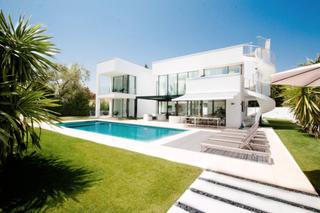 Casa a Puerto Banús. Villa en marbella  puerto banus, marbella