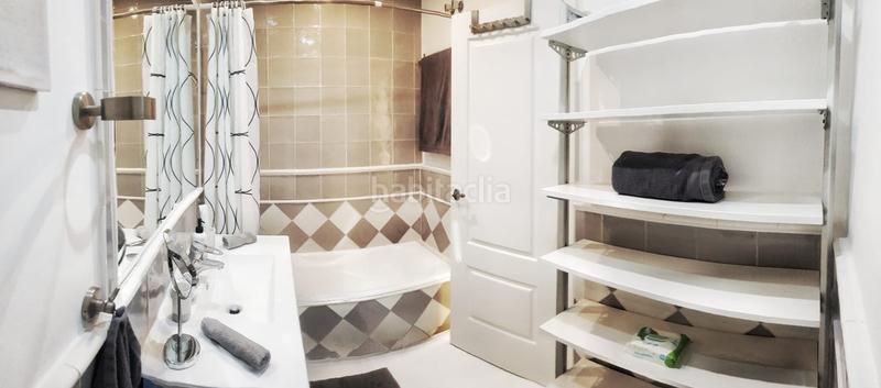 Foto 16272e37-f981-421d-9e74-6341a8f6ac76. Rent ground floor in santo cristo 3 in Casco Antiguo Marbella