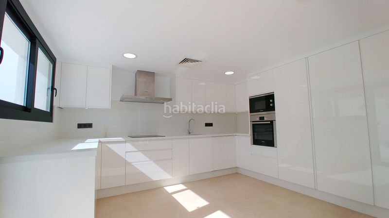 Foto 54e682f2-9a23-4951-88c2-b9c4303045f4. Casa amb aparcament piscina a San Pedro de Alcántara Pueblo Marbella