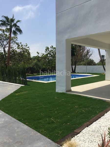 Foto 64311567-09fc-48a7-b460-50474be87001. Casa amb aparcament piscina a San Pedro de Alcántara Pueblo Marbella