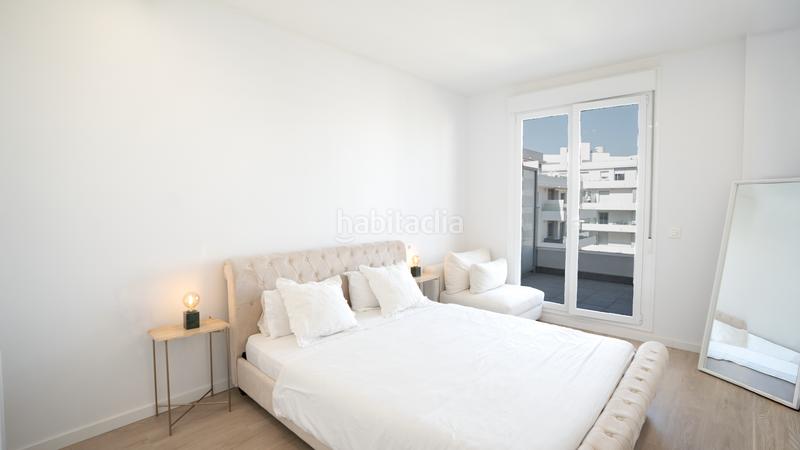 Foto f3aff72c-c81e-4b3e-961f-e934d7e5db43. Location appartement avec parking piscine dans Rodeo Alto - Guadaiza - La Campana Marbella