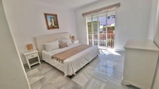Lloguer Apartament a La Quinta. Elegante apartamento de 2 dormitorios con vistas panorámicas en