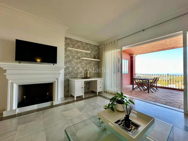 Foto cca613ee-329b-454c-b0ad-e05faf525b92. Lloguer apartament amb calefacció aparcament piscina a Benahavís