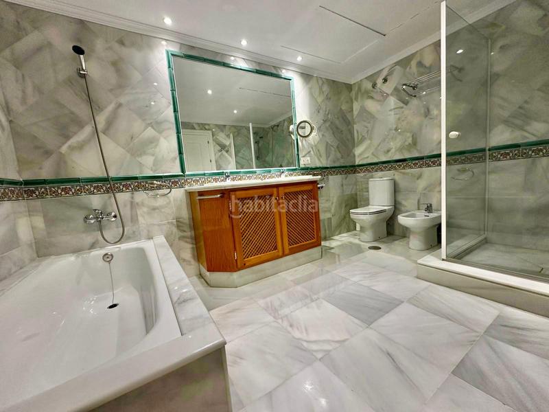 Foto 40118e83-5332-4792-b6b0-d56926d2c3bf. Miete appartement mit heizung parking pool in La Quinta Benahavís