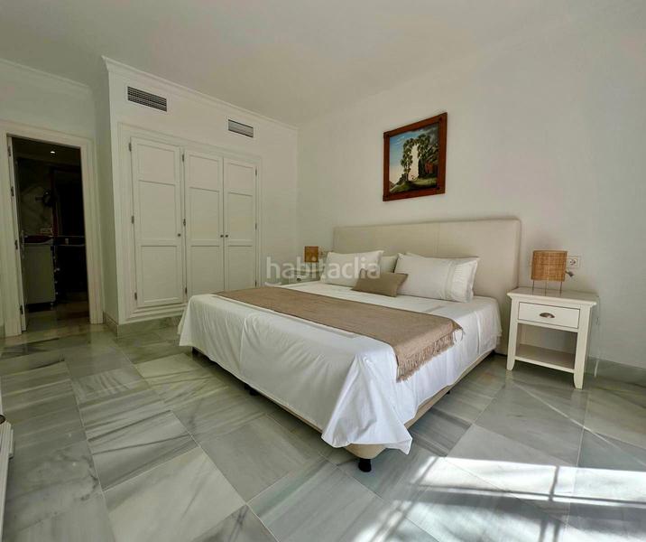 Foto 89e48eb0-9519-4b8f-8903-8ea34ef0db24. Miete appartement mit heizung parking pool in La Quinta Benahavís