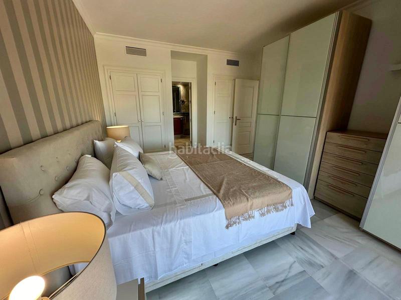 Foto f6d5aeab-50fb-4fd0-9456-b4601fa4db84. Rent apartment with heating parking pool in La Quinta Benahavís