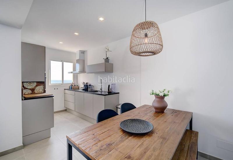 Foto e269d277-f56a-46a3-bd6a-5cf52da9d05b. Apartamento  de lujo en primera línea de playa en estepona en Marbella