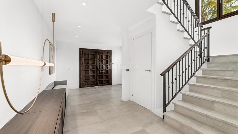 Foto 038f6c67-ed02-4cd1-b9e4-ab0e9319221e. Casa con riscaldamento parcheggio piscina in Casco Antiguo Marbella