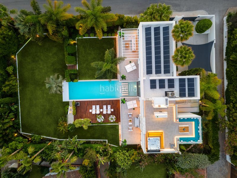 Foto 2a420dd0-5263-4268-9514-d3813e98c66c. Casa amb piscina a Casco Antiguo Marbella