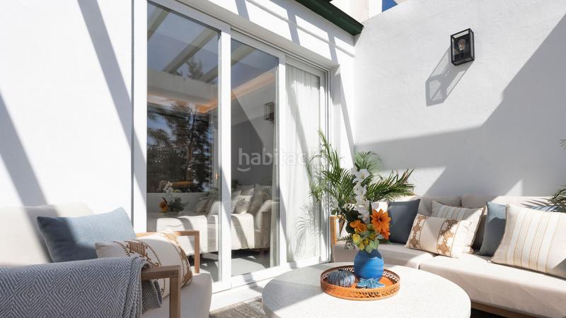 Foto e3a16ca3-87a4-4b9c-abf2-36f00bdbbe12. Apartamento impresionante apartamento renovado en primera línea de golf con vistas al mar en Benahavís