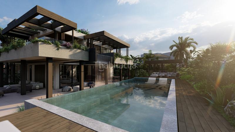 Foto ac4cfd6f-e172-44cc-9c7d-334bddbe6df0. Casa amb aparcament piscina a Casco Antiguo Marbella