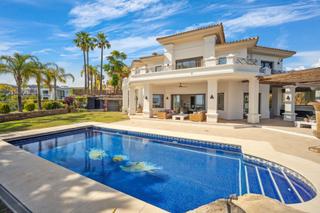 Casa en Benahavís pueblo. Villa de lujo con vistas panorámicas en benahavís