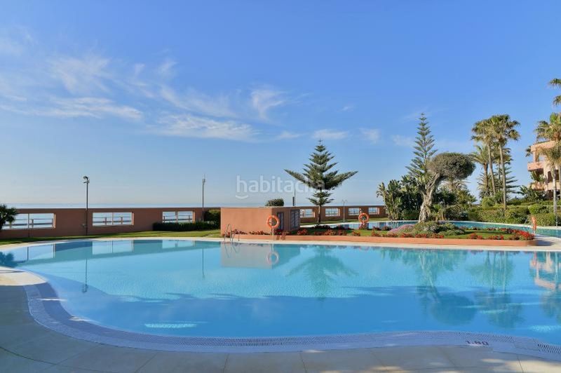 Foto 2d2f2899-508c-4a76-ab86-83f9a198e5ac. Apartament amb aparcament piscina a Puerto Banús Marbella