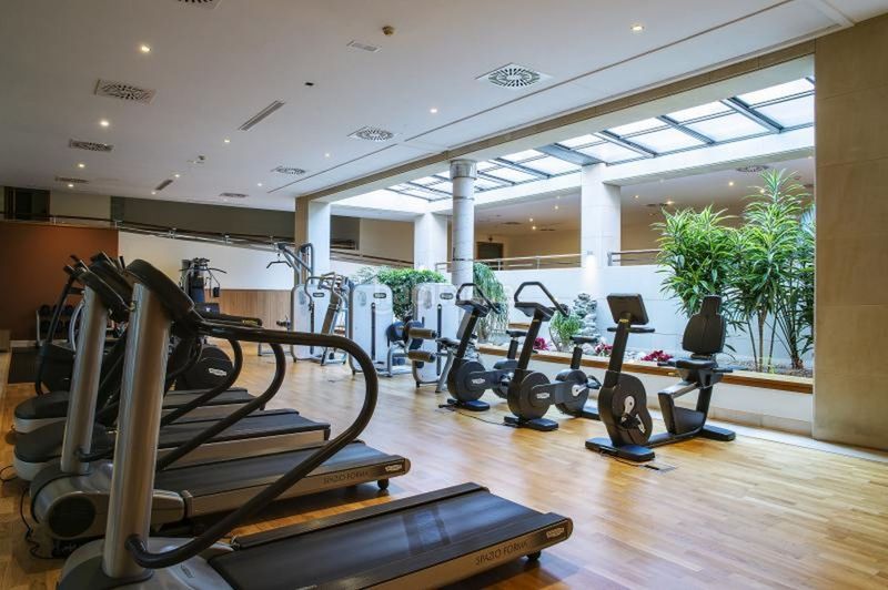 Foto ff9a5b60-4abc-4452-a380-f299d7a7dcb7. Apartament amb aparcament piscina a Puerto Banús Marbella