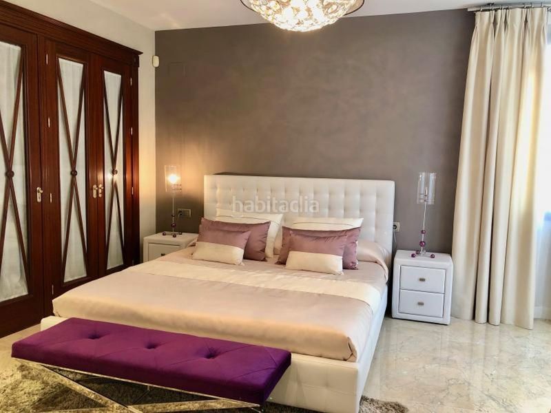 Foto 3cb76820-8f64-40b4-b0c1-267e1abb70fa. Apartament amb piscina a Casco Antiguo Marbella