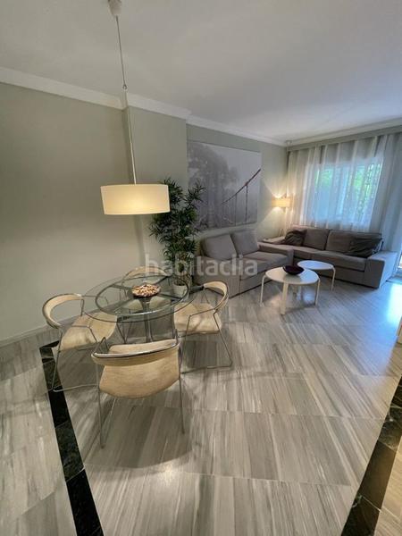 Foto 6cc83cc8-533c-4f06-a9f0-488e458bca20. Location appartement dans pinos-ur la carolina 64 dans Marbella