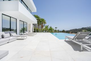 Affitto Casa in Nueva atalaya 28. Villa con increibles vistas en atalaya benahavis
