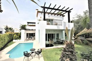 Lloguer Casa a Pintor losada 61. Lujosa villa en alquiler en milla de oro de marbella