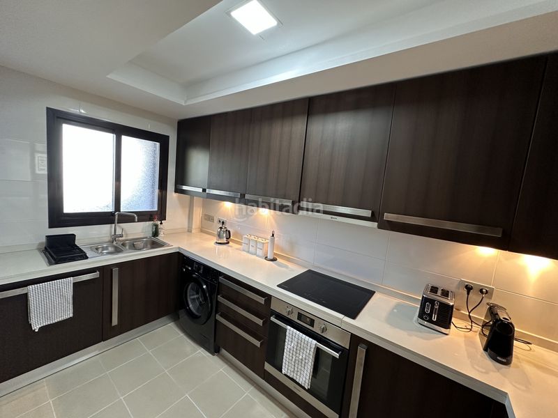 Foto 18641496-6e10-41d1-bdfb-1c3083e97b0a. Lloguer apartament a Casares del mar 8 a bahía de Casares Casares