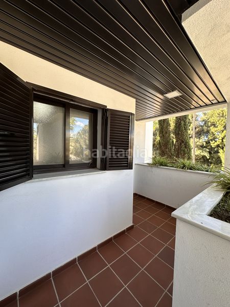 Foto 5a6fd95d-0b04-4f9a-8b42-83f6acf2d19d. Lloguer apartament a Casares del mar 8 a bahía de Casares Casares