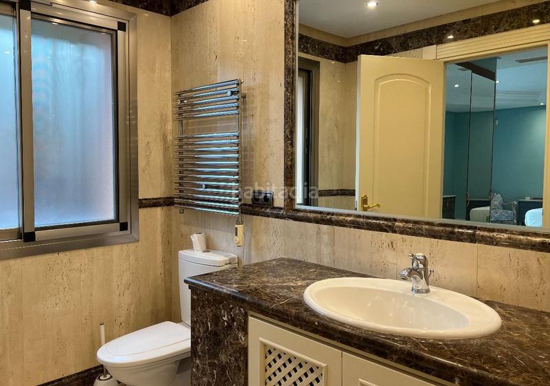 Foto 7b707fc4-31e0-4dc7-9eff-03a1d6ccd8c7. Location appartement dans edgar neville-ur el rodeo 6 dans Marbella