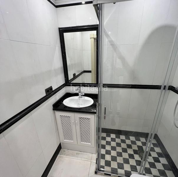 Foto baceb70b-f306-490a-bdcf-af383a457b4d. Location appartement dans edgar neville-ur el rodeo 6 dans Marbella