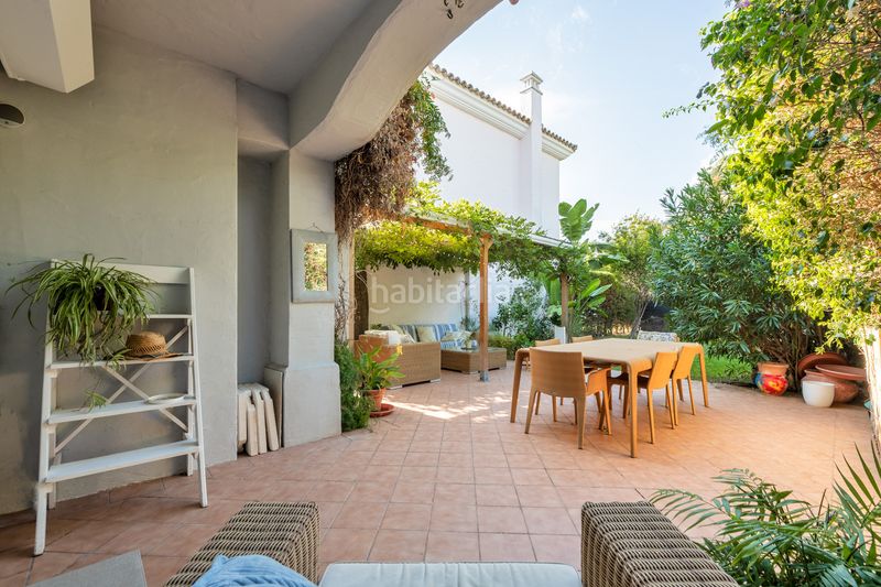 Foto 5460c4d9-6911-4445-8b03-9207110c7aa1. Alquiler casa pareada en bell air 0 elegante casa adosada en alquiler en el prestigioso bel air en Estepona
