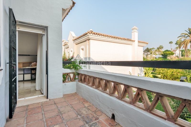 Foto 83d6f003-6ae6-4e74-8372-614d43b1bbc4. Alquiler casa pareada en bell air 0 elegante casa adosada en alquiler en el prestigioso bel air en Estepona