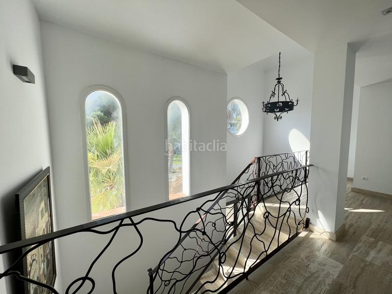 Foto 1d1e3589-abc6-40c3-a248-f7e341bbb44d. Alquiler casa en tubalitas 161 villa exquisita con vistas panorámicas al mar beach en Manilva