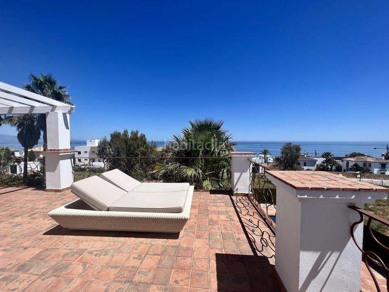 Foto 7494d681-54af-49e1-b782-f9e90eafef36. Alquiler casa en tubalitas 161 villa exquisita con vistas panorámicas al mar beach en Manilva