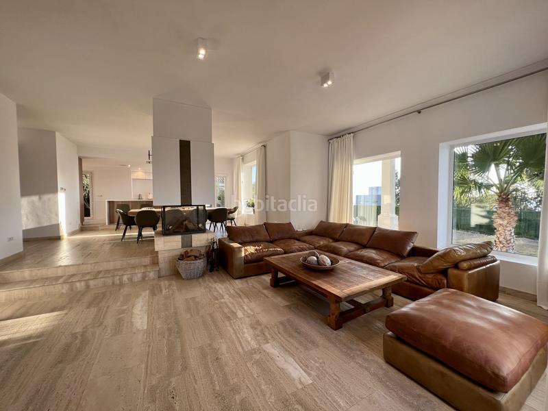 Foto fc60a5b5-262e-482e-9ed0-d4d314f2b6c5. Alquiler casa en tubalitas 161 villa exquisita con vistas panorámicas al mar beach en Manilva