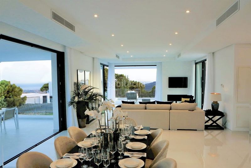 Foto f52d02be-c50f-4703-ab2d-38b6c606c18f. Casa amb aparcament piscina a Casco Antiguo Marbella
