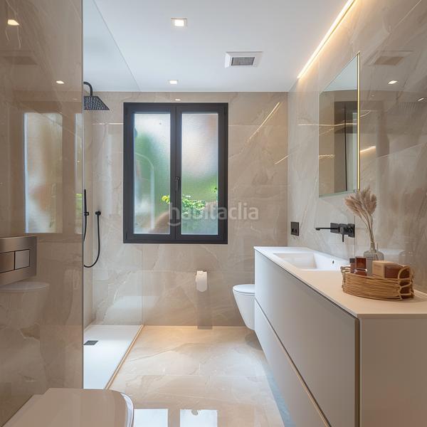 Foto 5398a3e5-a9e4-41d5-bebb-7201cd201924. Apartamento  costero de lujo con vistas panorámicas en Sotogrande