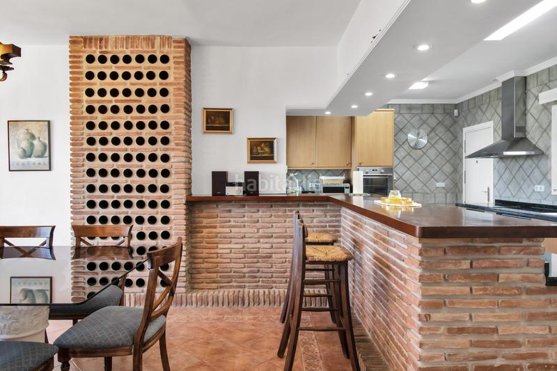 Foto 49b9c2c1-8fdd-4893-a468-3f38fc3f8442. Maison avec chauffage parking piscine dans San Pedro de Alcántara Pueblo Marbella