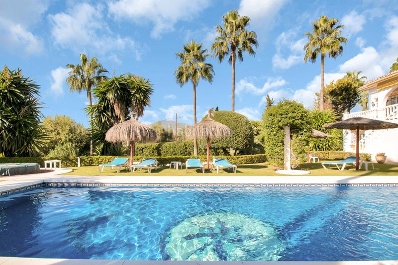 Foto 7349904e-421a-499f-8192-9eacda4db6b7. Maison avec chauffage parking piscine dans San Pedro de Alcántara Pueblo Marbella