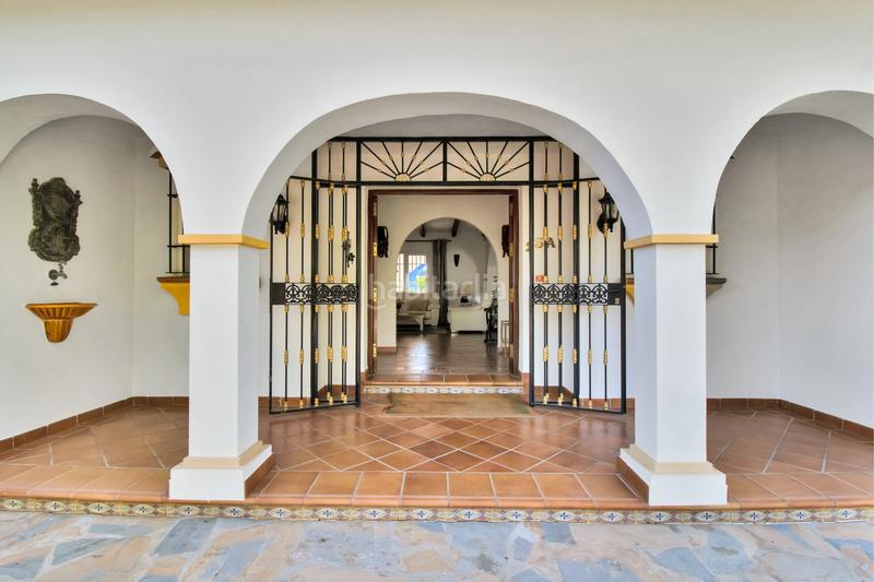 Foto bb19bc3e-3b58-4bf7-96db-6a5ce2bd4670. Maison avec chauffage parking piscine dans San Pedro de Alcántara Pueblo Marbella