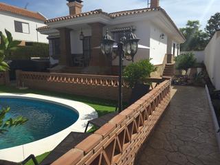 Casa a Centro Histórico. Encantadora villa de estilo español en málaga con encanto clásic
