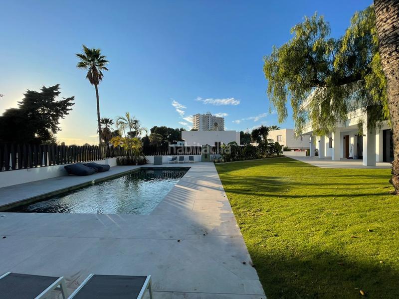 Foto cec5e68a-f88c-4df3-ad15-322ebe566043. Alquiler casa en ramon j sender-la campana 5 villa , en Marbella