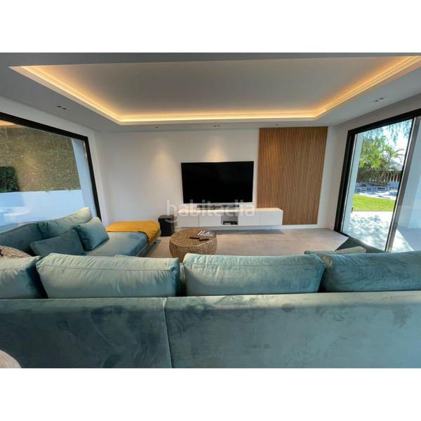 Foto dff2d73e-ed6f-4bf2-b476-8f9574ccb41d. Alquiler casa en ramon j sender-la campana 5 villa , en Marbella