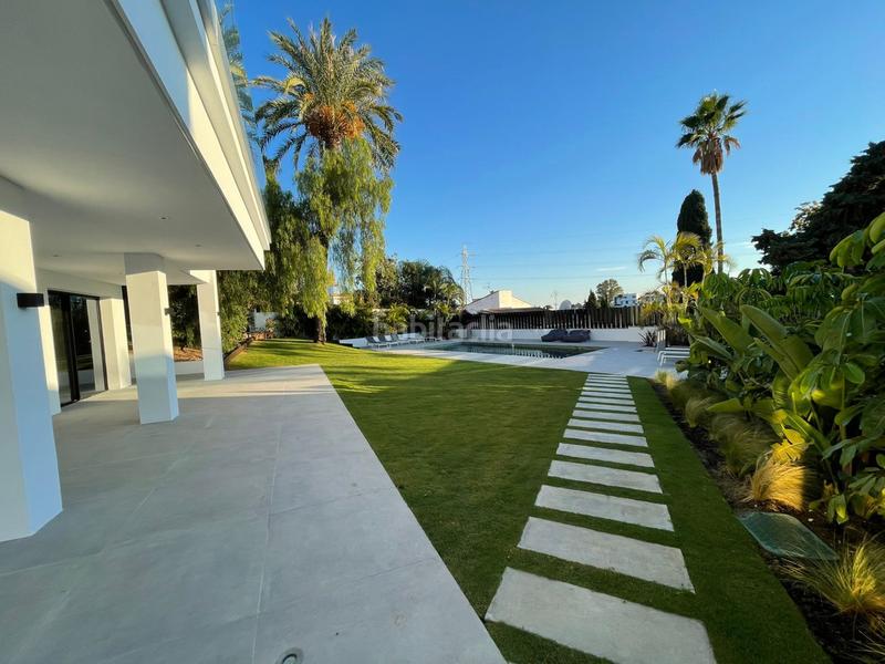 Foto 69620ed6-52f0-4234-906d-bb165387c957. Miete haus in ramon j sender-la campana 5 in Las Brisas Marbella