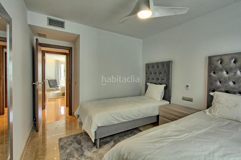 Foto 1a477a92-9b99-46c1-b256-ac76fdaa025b. Lloguer apartament amb calefacció aparcament piscina a Marbella