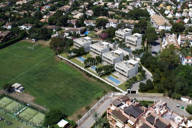 Foto fbc4c0a1-4c32-49fd-b149-ca0cfc3daf2e. Casa villa en venta en Casco Antiguo Marbella