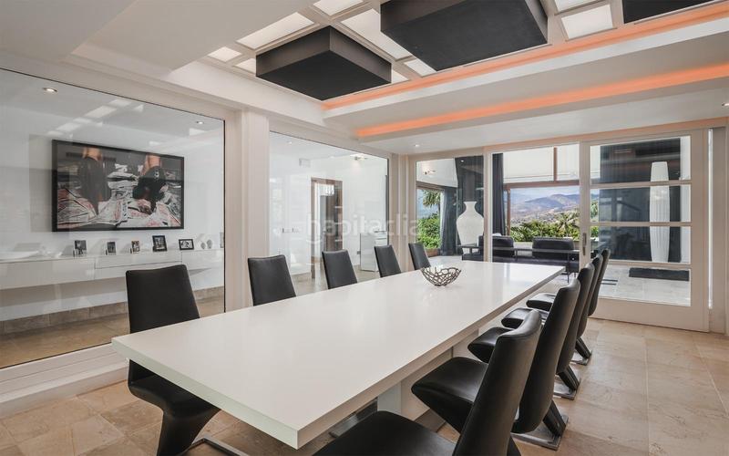 Foto 292f8fe3-0338-41fb-8a39-333aaa39a00f. Casa con riscaldamento parcheggio piscina in Casco Antiguo Marbella