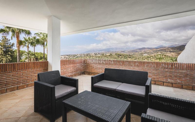 Foto 850ce678-c73f-4c07-bf08-f0af90f6c12f. Casa con riscaldamento parcheggio piscina in Casco Antiguo Marbella