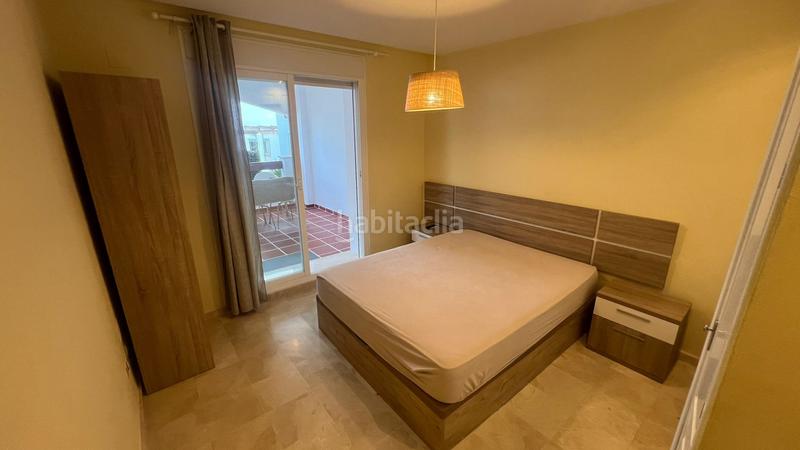 Foto 999a9c62-bfb7-4b0a-8bbd-d7742fb6ed17. Rent apartment with heating pool in Los Naranjos Marbella