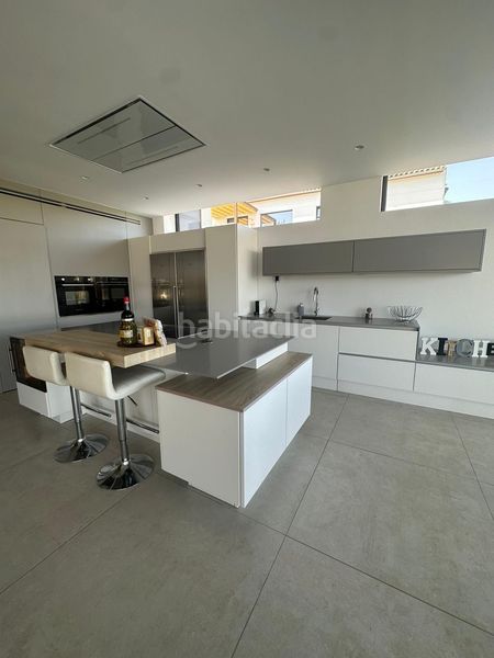 Foto f19f9a2d-3bde-4d86-afd7-16ec9586e142. Alquiler casa villa de lujo de 5 dormitorios con piscina privada y vistas impresionantes en benalmadena en Benalmádena